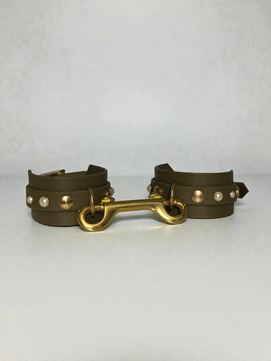 Menottes chevilles Romy